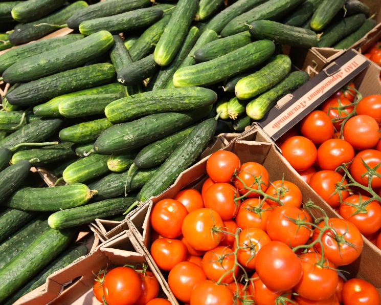 «Единая Россия»: за две недели нужно добиться снижения цен на овощи