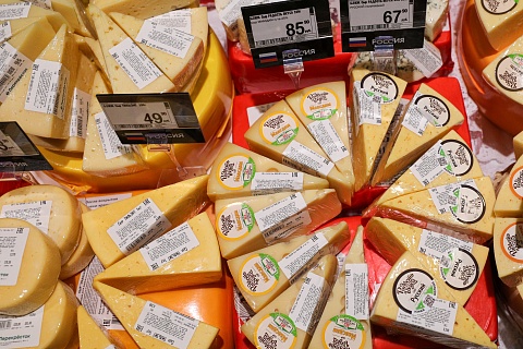Россельхозбанк оценил долю отечественных сыров на рынке