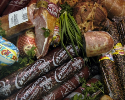 Продовольственный товарооборот в январе снизился на 8,2%