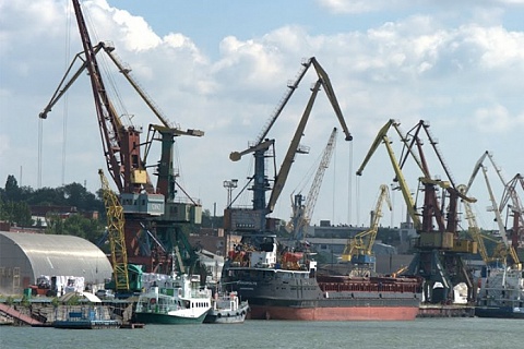 «Астон» купил Торговый порт в Ростове-на-Дону