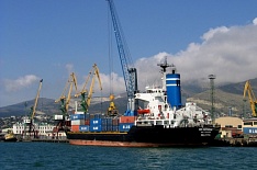 Совладельцы «Суммы» продали долю в Новороссийском порту