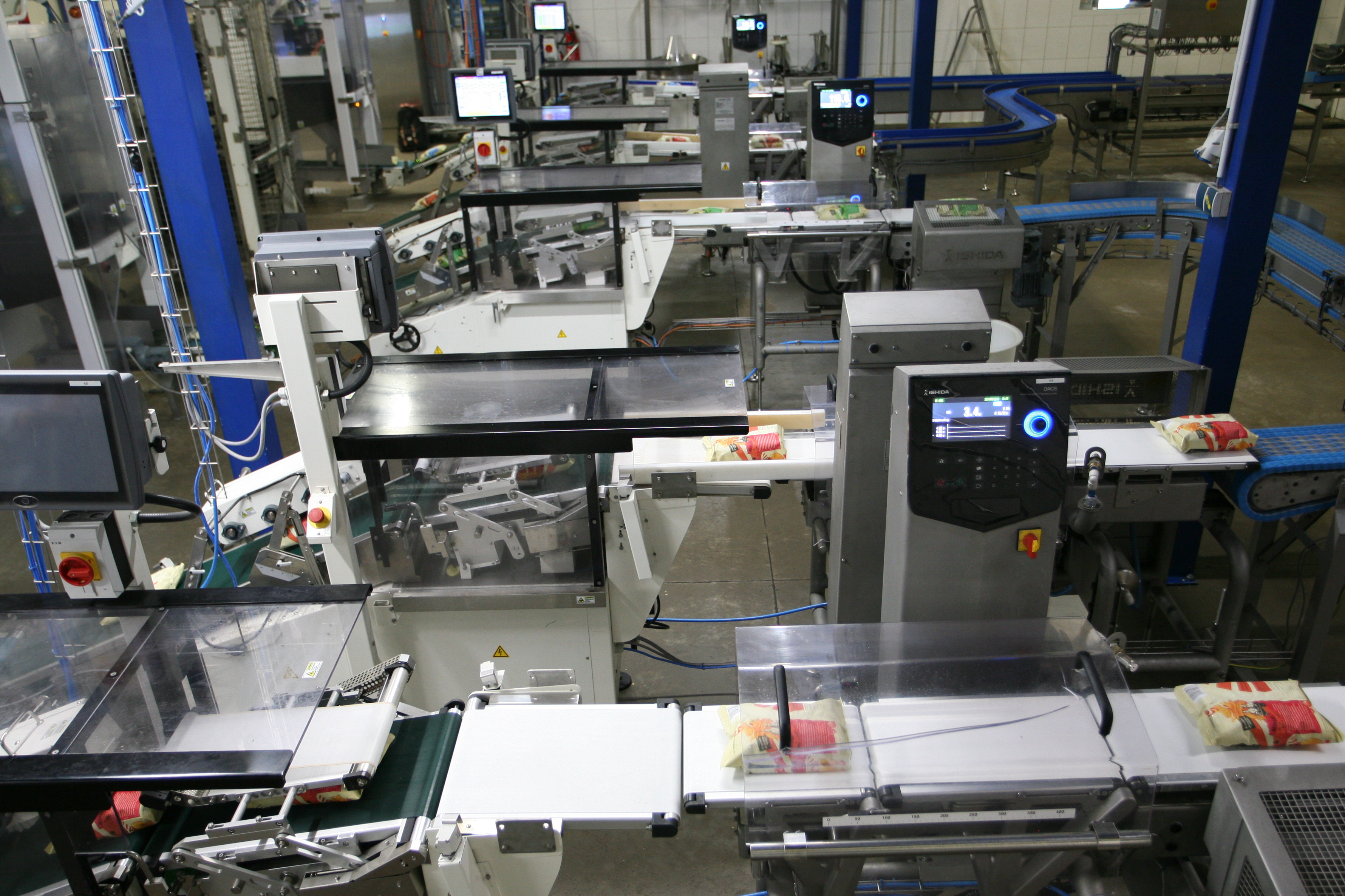 IMG_0389 Johanning sealtesters and checkweighers in action 1.jpg