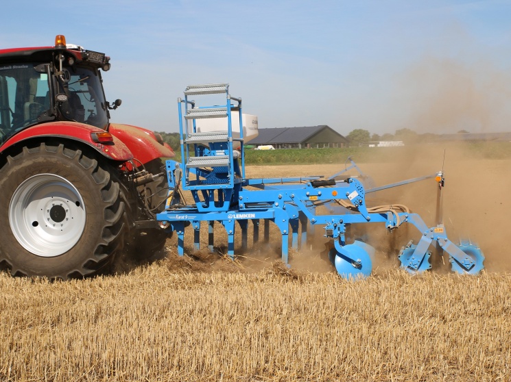 LEMKEN Karat 9 — для применения и на экстрамалой глубине