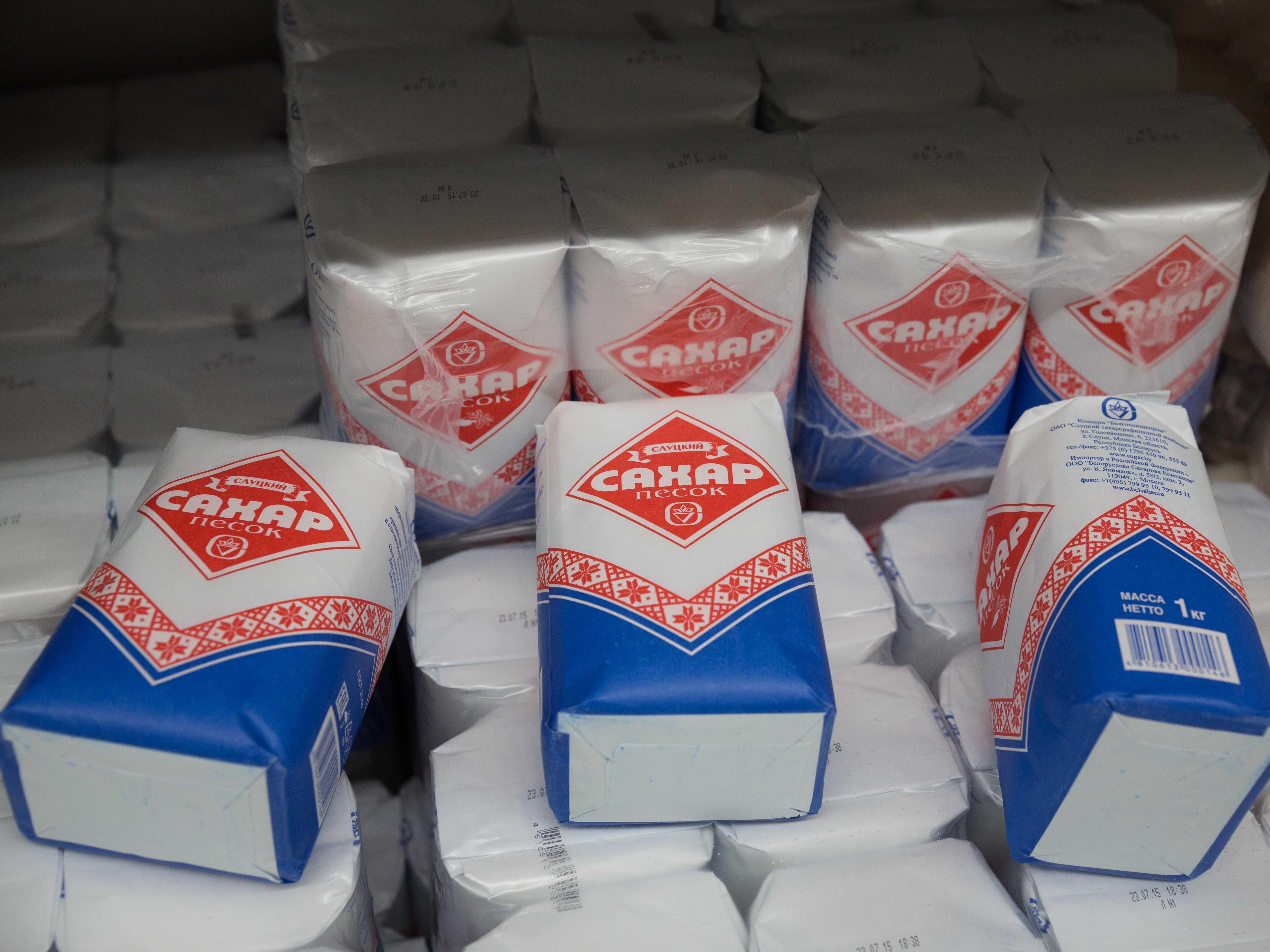 ФАС и Минсельхозу поручено представить меры по снижению цен на сахар