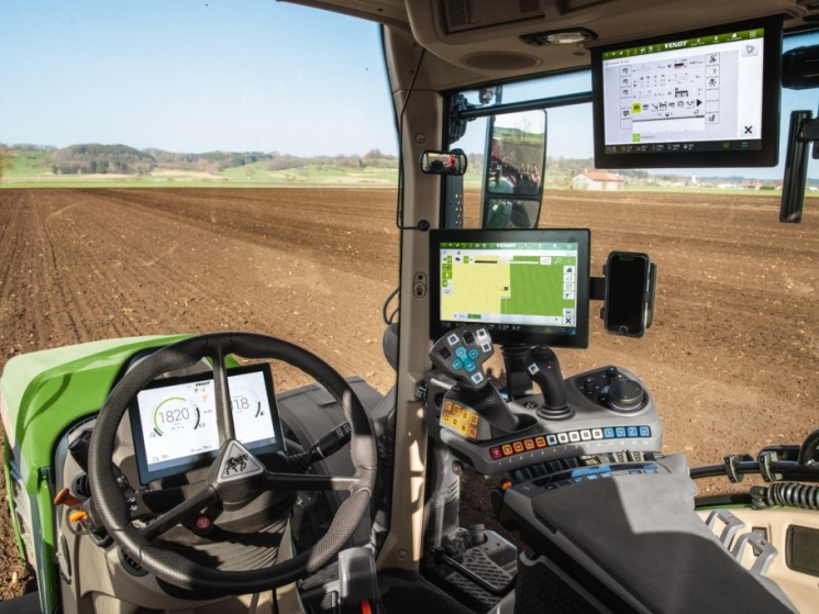 Fendt представила технологию FendtONE на тракторах Fendt® 700 Vario