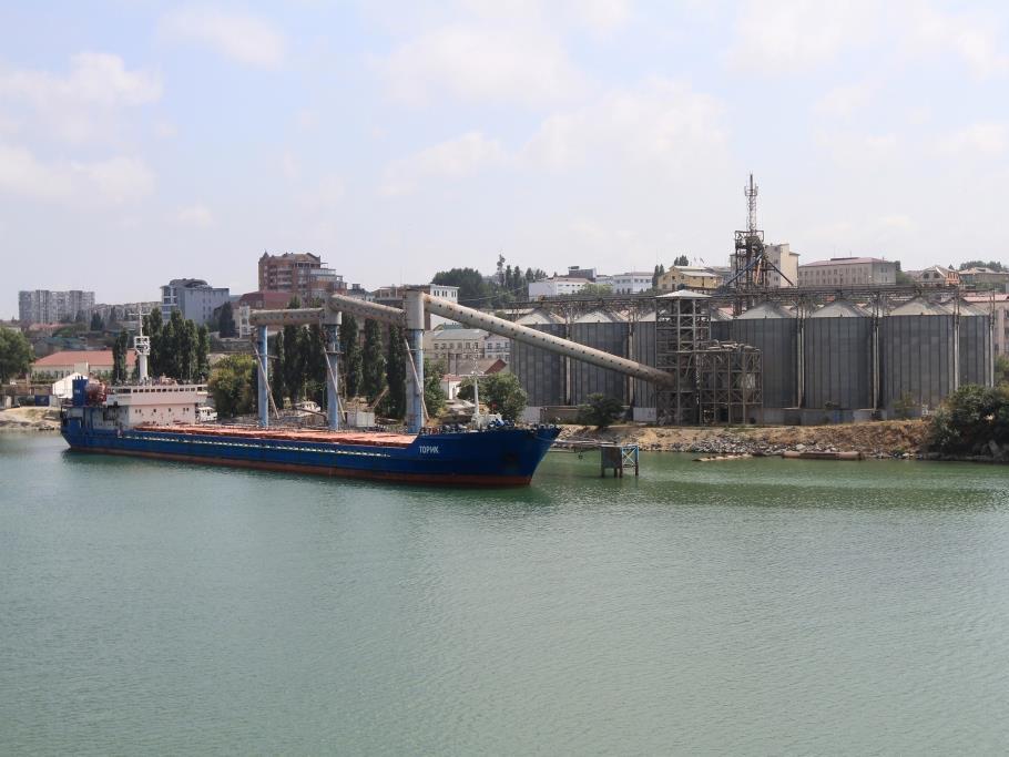 Строительство нового зернового терминала в Дагестане завершат раньше срока