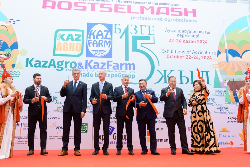 KazAgro/KazFarm открылась с «Ростсельмаш»