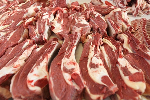 Переработчики предложили организовать внебиржевые торги мясом