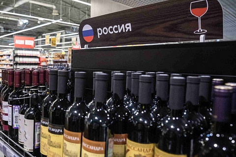 В 2024 году российские виноделы повысили цены в среднем на 12%