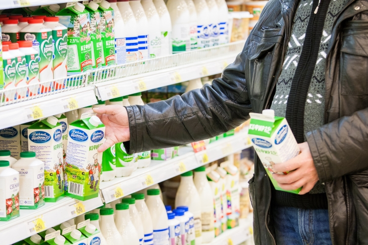 Закодированное молоко: как в регионах сражаются с подделками