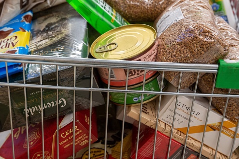 Крупнейшие торговые сети ограничат наценку на продукты питания