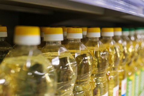 Производители будут сдерживать цены на подсолнечное масло до конца лета