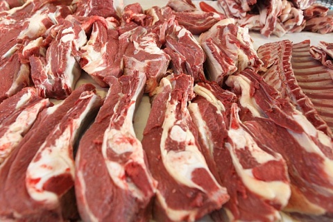 Минсельхоз планирует продлить беспошлинный ввоз говядины на 2023 год
