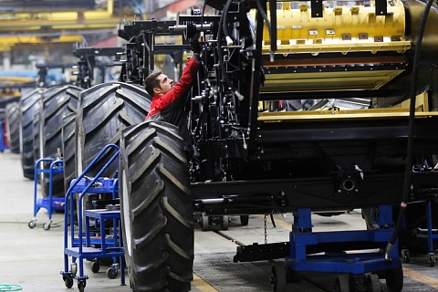 Производители сельхозтехники просят добавить 6,4 млрд рублей субсидий