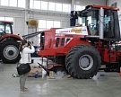 Алтайским аграриям субсидируют тракторы