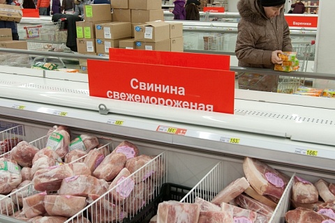 В марте свинина и мясо птицы подорожали на фоне ажиотажного спроса