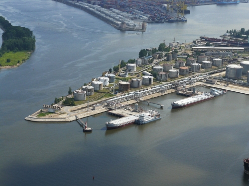 «Русагро» увеличит перевалку масел через Петербургский нефтяной терминал