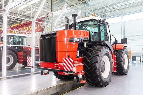 «Ростсельмаш» открыл новый тракторный завод