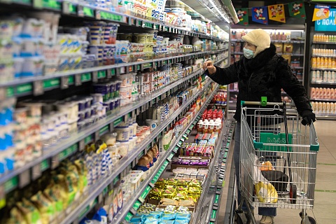 В России вводят постоянный мониторинг цен на потребительские товары и услуги