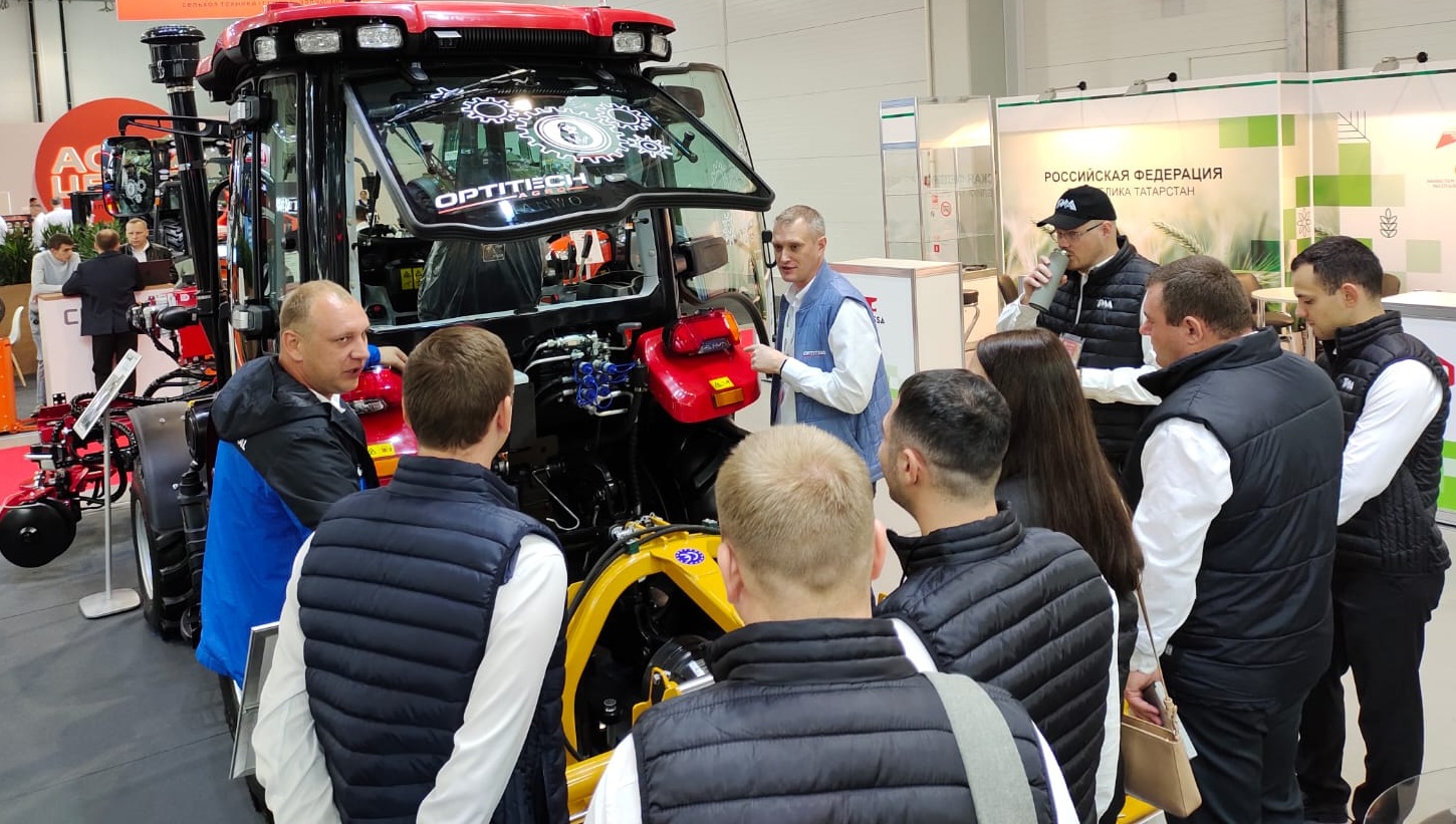 Обновленная модель трактора ОПТИТЭК ATLAS TB 854.jpeg Обновленная модель трактора ОПТИТЭК ATLAS TB 854.jpeg