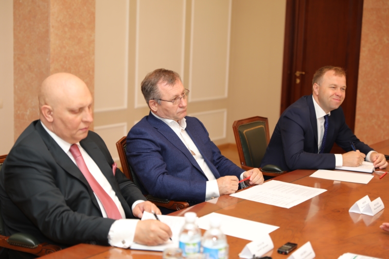 12 июня глава Чувашии Михаил Игнатьев в Доме правительства встретился с представителями группы
