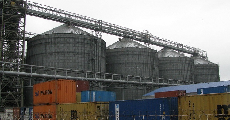 ВТБ выйдет из зернового бизнеса после консолидации активов
